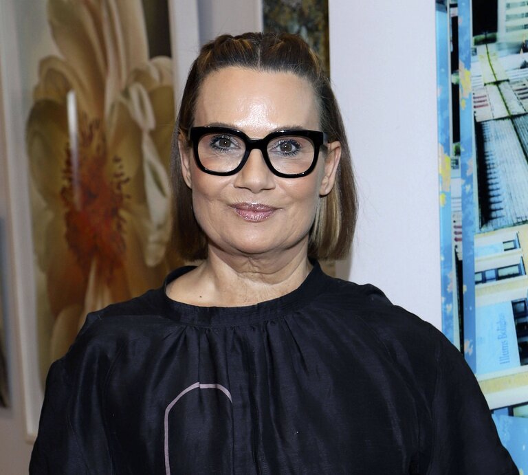 Jenny Jürgens, fotografiert während der Eröffnung ihrer ersten eigenen Fotogalerie. | © Shutterstock/Future Image