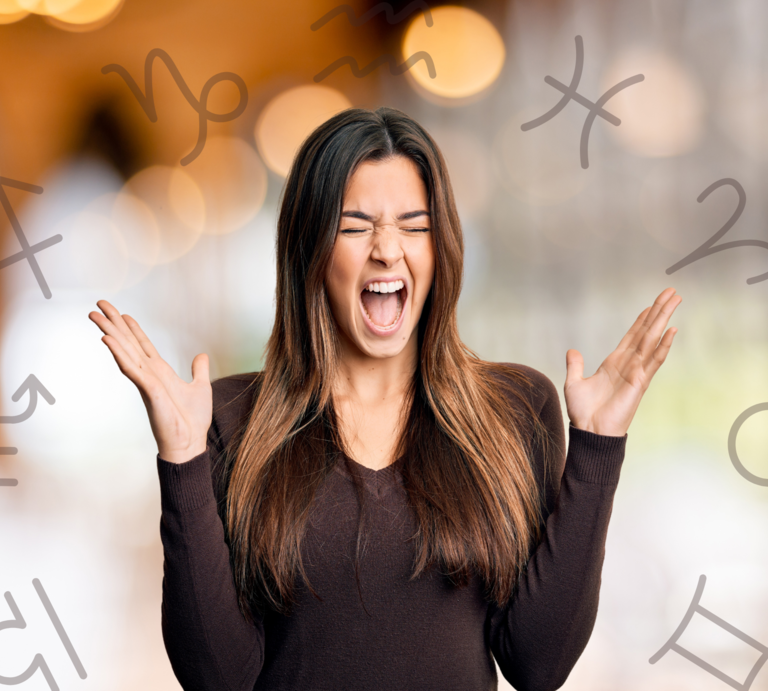 Eine Frau ist absolut genervt. | © Adobe Stock/ Krakenimages.com und Keronyart's Image/ Be keronyart via Canva.com [M]