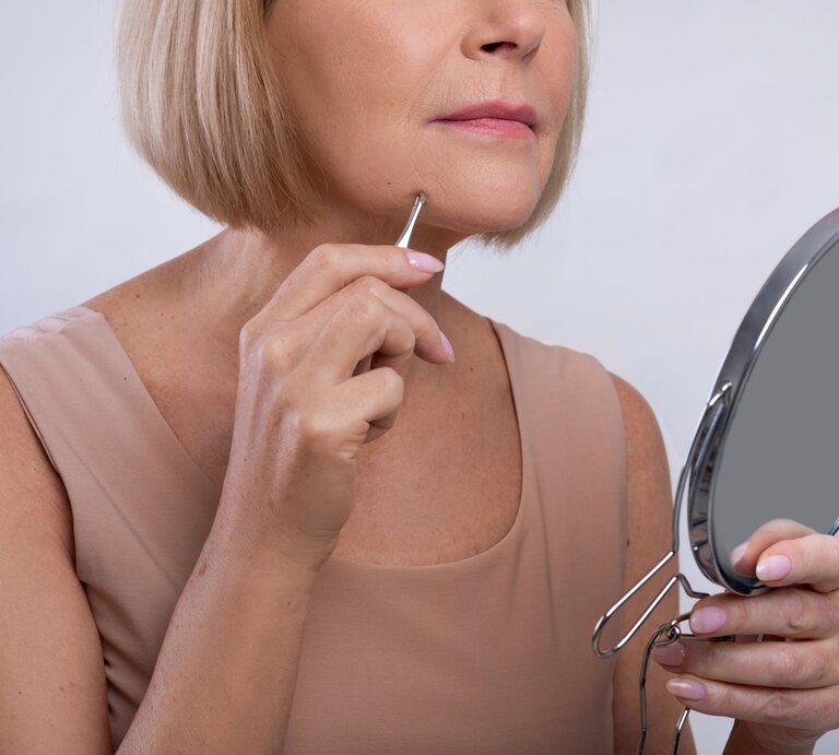 Hexenhaar | © Getty Images / Prostock-Studio