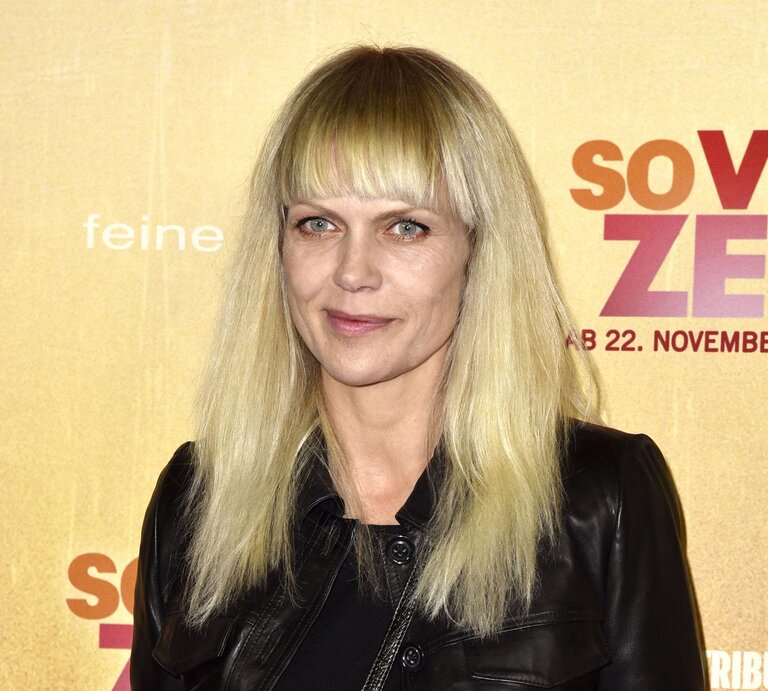 Schauspielerin und Sängerin Anna Loos  | © imago/Future Image