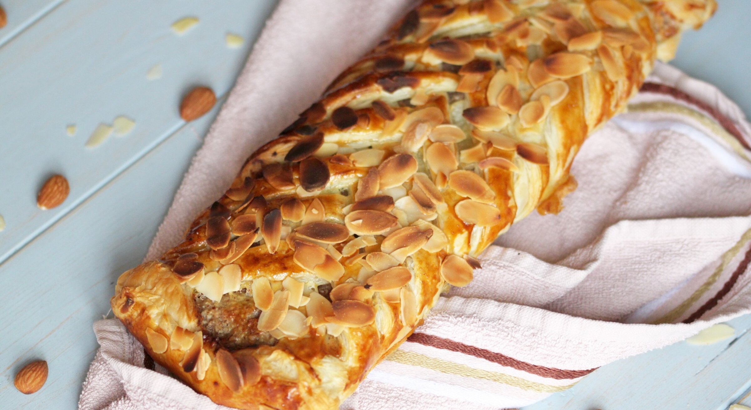 Marzipan-Mandel-Strudel – tolle Optik, kaum Aufwand