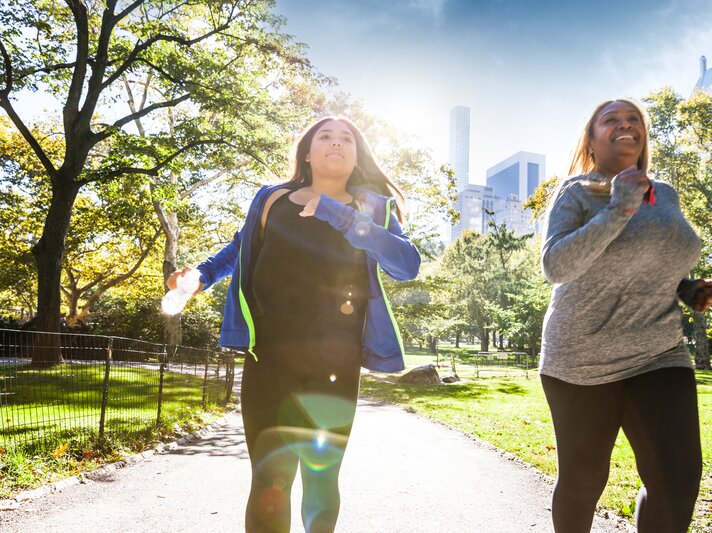 Joggen.jpg | © iStock / LeoPatrizi