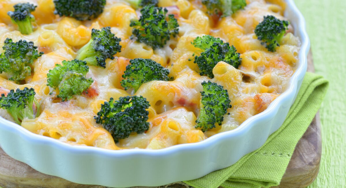 Nudel-Brokkoli-Gratin mit Schinken