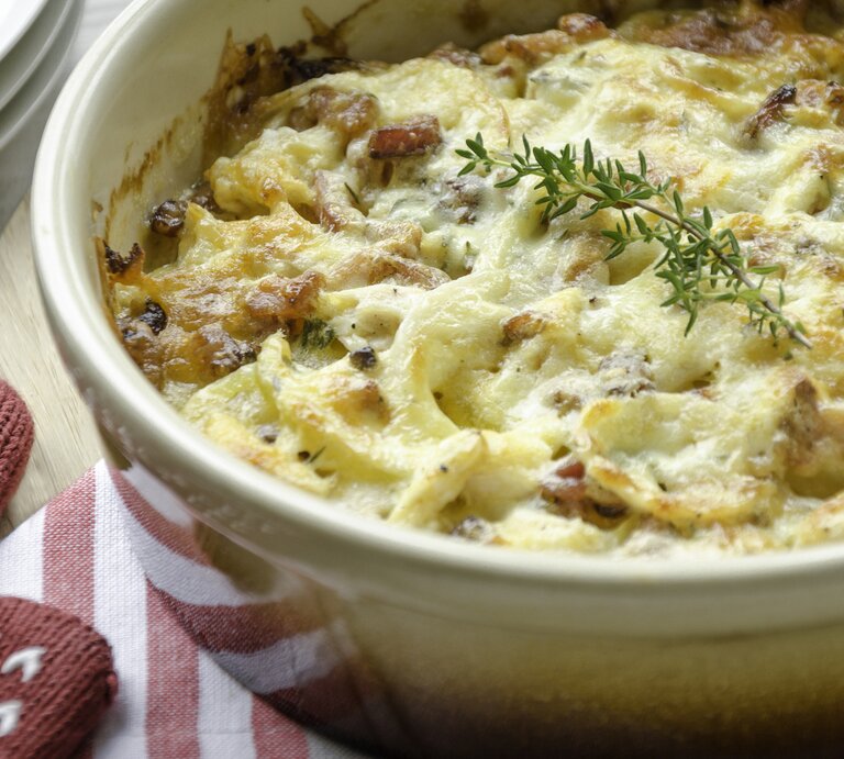 Kartoffel_Hähnchen_Auflauf | © iStock/gwenael le vot