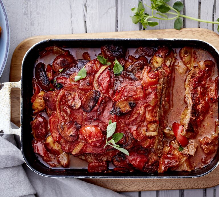 Rouladen-Auflauf mit Knödelnocken | © Eat Club/ Isabell Triemer