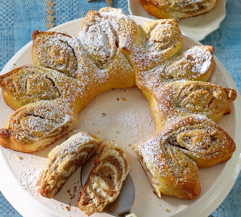 Zimtstern–Stollenkranz | © Matthias Liebich