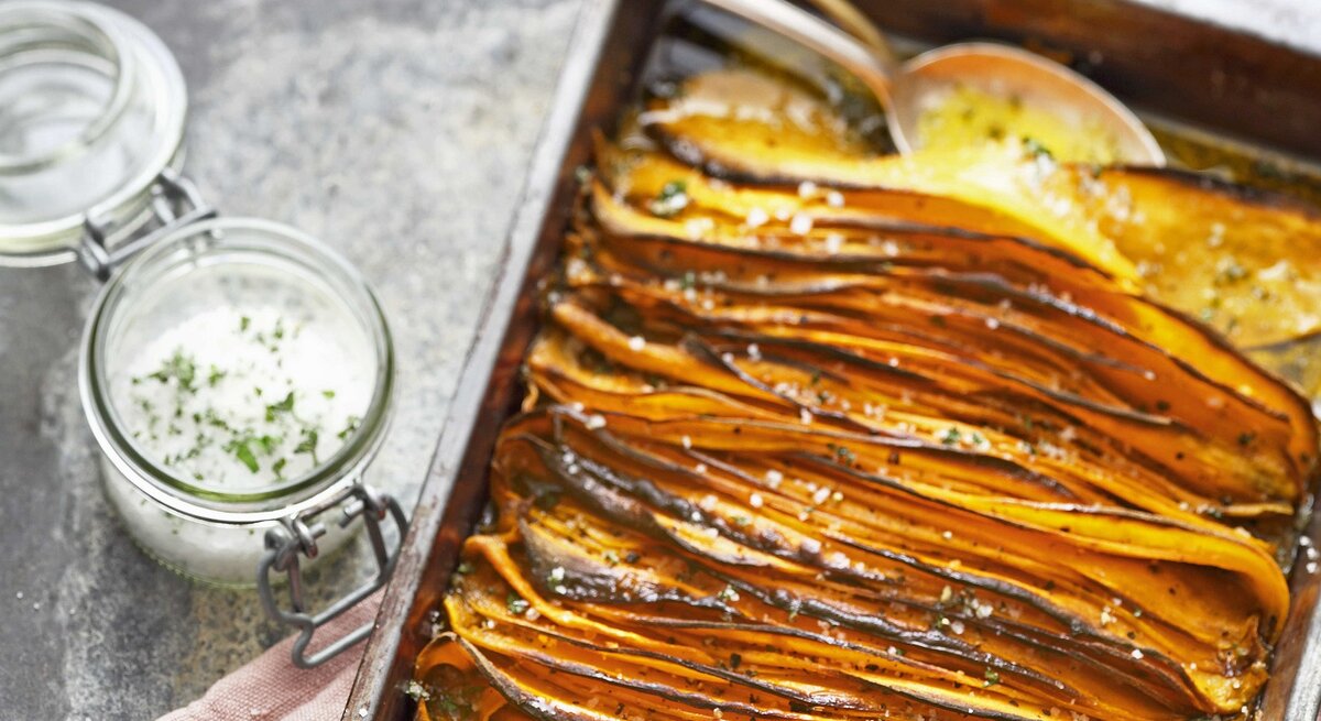Knusprige Kartoffelblätter mit Oregano