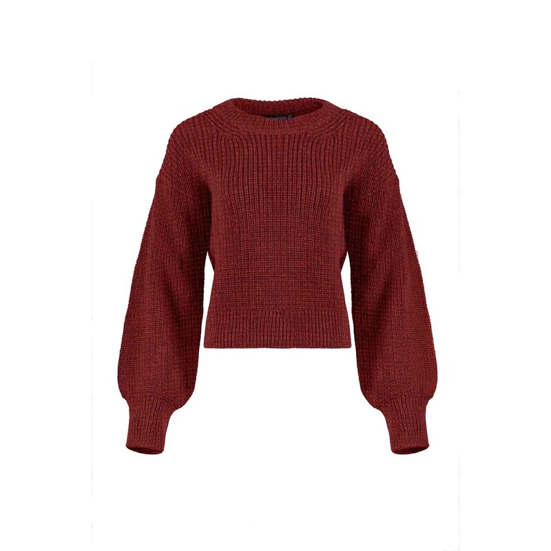 Sable Cre Neck IrelandsEye Knitwear | © IrelandsEye Knitwear