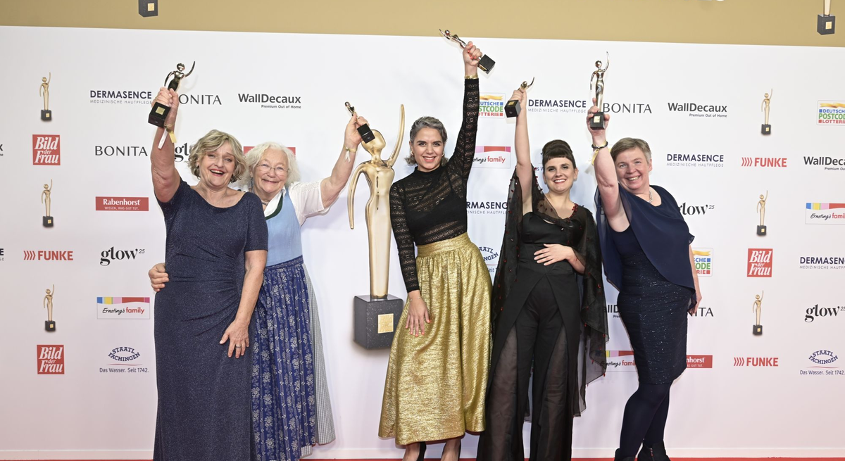 Preisträgerinnen der 18. GOLDENE BILD der FRAU-Gala