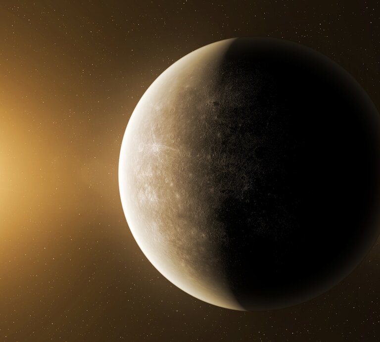 Planet Merkur im Universum wird von rechts von der Sonne angestrahlt. | © Getty Images/ Dronandy via Canva.com