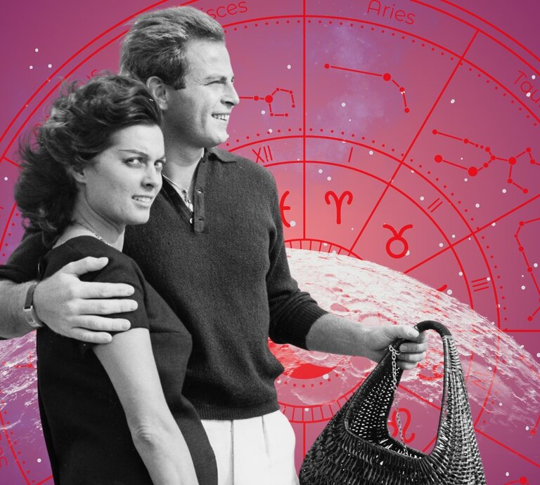 Ein Paar im Vintage-Look steht Arm in Arm vor einem astrologischen Hintergrund mit Sternzeichenrad und Muscheln. | © Getty Images/ Universal History Archive, WinWin.artlab, sceptical cactus, OyoyStudio, kucingpink/ mohamad imron hamsyah und sketchify/ Jea Gaviña via Canva.com [M]
