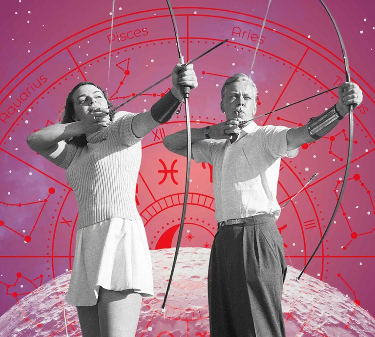Zwei Personen im Retro-Stil zielen mit Pfeil und Bogen vor einem rosa-lila Sternenhimmel mit Tierkreiszeichen im Hintergrund. Symbolisiert Zielstrebigkeit und Leidenschaft in der Liebe. | © Getty Images/ Sjöberg Bildbyrå, WinWin.artlab, sceptical cactus, OyoyStudio und kucingpink/ mohamad imron hamsyah via Canva.com [M]