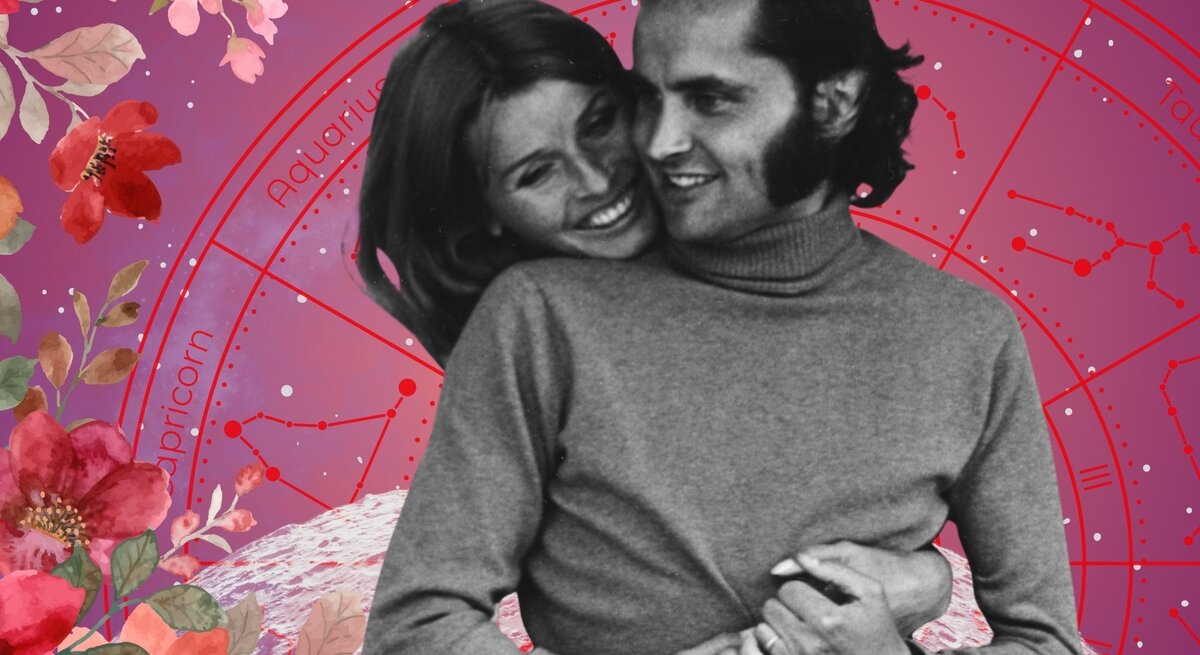 Romantische Collage mit einem verliebten Paar im Vintage-Stil: Eine Frau umarmt einen Mann von hinten und lächelt ihn liebevoll an. Beide tragen Retro-Kleidung. Im Hintergrund sind astrologische Sternzeichen wie Capricorn, Aquarius, Pisces und Aries auf einem pink-violetten Sternenhimmel zu sehen. Florale Illustrationen mit roten, rosafarbenen und orangen Blüten rahmen die Szene ein – eine harmonische Verbindung von Liebe, Nostalgie und Astrologie.