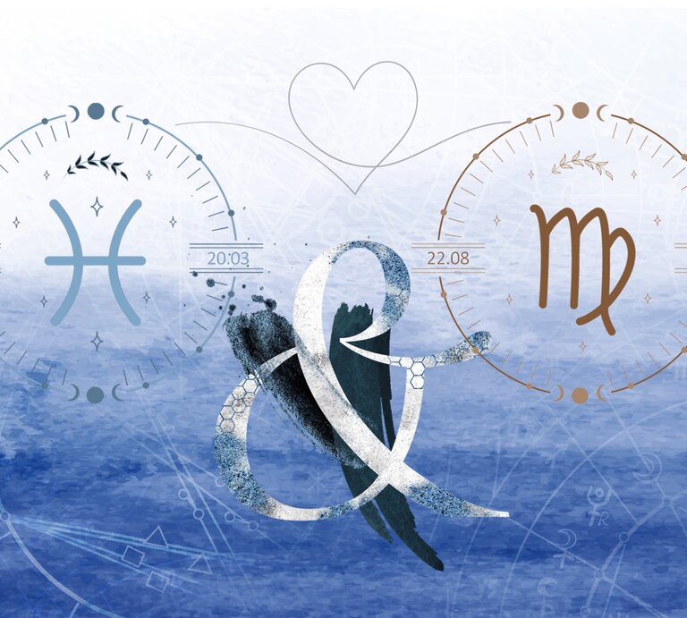 Die astrologischen Symbole der Sternzeichen Fische und Jungfrau vor einer blauen Aquarellzeichnung. | © Shutterstock, Getty Images