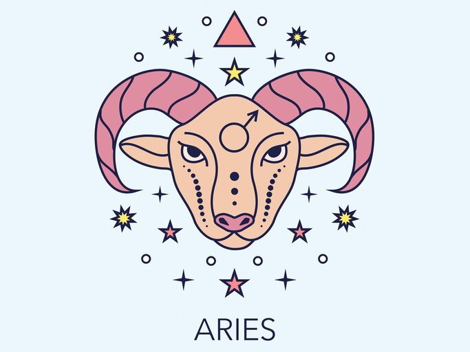 Zeichnung des astrologischen Symbols für das Sternzeichen Widder vor hellblauem Hintergrund. | © Getty Images/goroskop