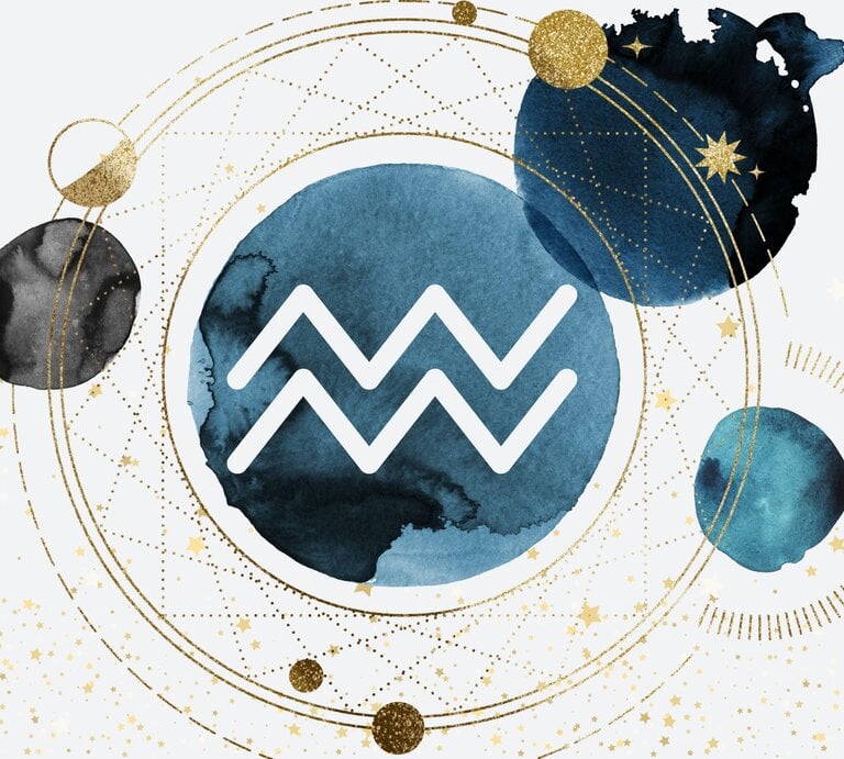 Drei Planeten in Aquarelltechnik in der Farbe Blau kreisen um einen vierten auf goldenen Bahnen, auf denen kleinere goldene Planeten zu sehen sind. Innerhalb des Planeten im Zentrum ist das astrologische Symbol des Sternzeichens Wassermann zu sehen. | © Larchtree/ Elena Roussanova, Vitali Barida und Anastezia Luneva via Canva.com [M]