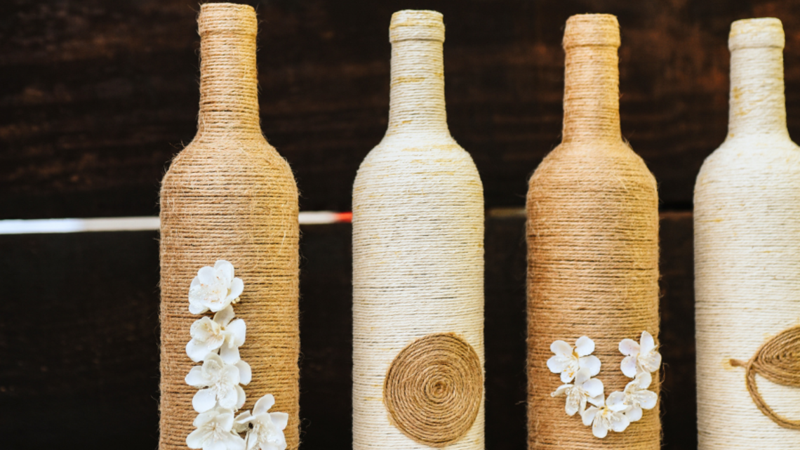 Basteln mit Glasflaschen: Die schönsten DIYs für deine Upcycling-Herbstdeko