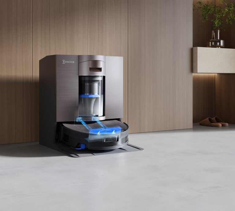 Zu sehen ist einer der neuen Ecovacs Roboter | © ECOVACS