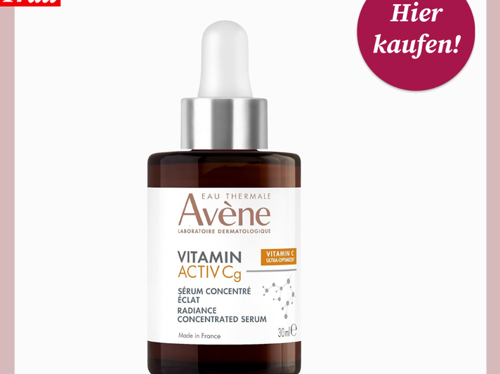 Braunes Glasfläschchen mit Pipette und weißem Etikett des Avène Vitamin C Serums steht vor weißem Hintergrund. | © Amazon/Canva/Collage:bildderfrau.de