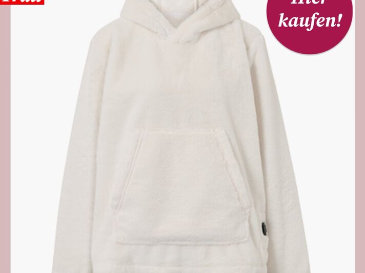 Zu sehen ist die Shoppingvorlage von BdF, in welcher ein Pullover von Tchibo präsentiert wird. | © Tchibo