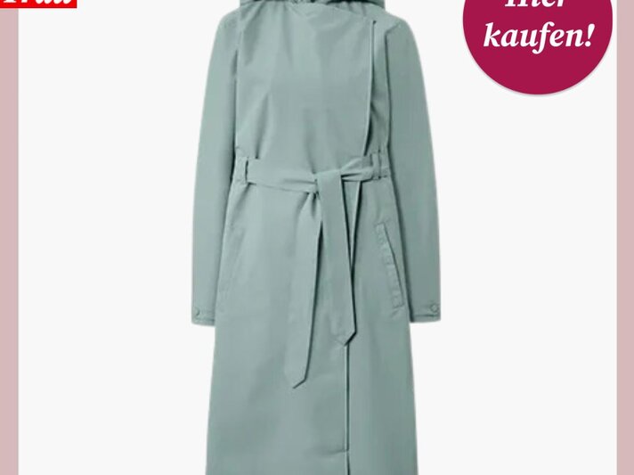 Zu sehen ist die Shoppingvorlage von BdF, in welcher ein Trenchcoat von Tchibo präsentiert wird | © Tchibo