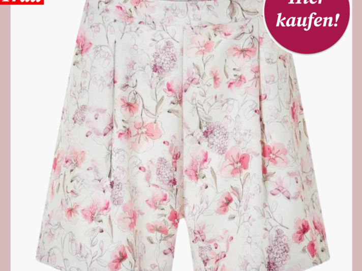 Werbebild von Shorts mit hohem Bund. Die Shorts haben ein Blumenmuster. | © Lidl