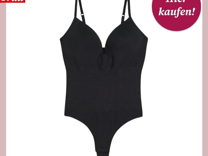 Das Bild zeigt ein schwarzes Shapewear-Body vor einem weißen Hintergrund mit rosa Umrandung. Oben links befindet sich das Logo "Bild der Frau". Oben rechts ist ein runder, magentafarbener Button mit der Aufschrift "Hier kaufen!" zu sehen. Der Body hat verstellbare Spaghettiträger und ein geripptes Design im Bauchbereich. Das Kleidungsstück wirkt elegant und funktional, entworfen, um eine schmeichelhafte Silhouette zu bieten. | © H&M