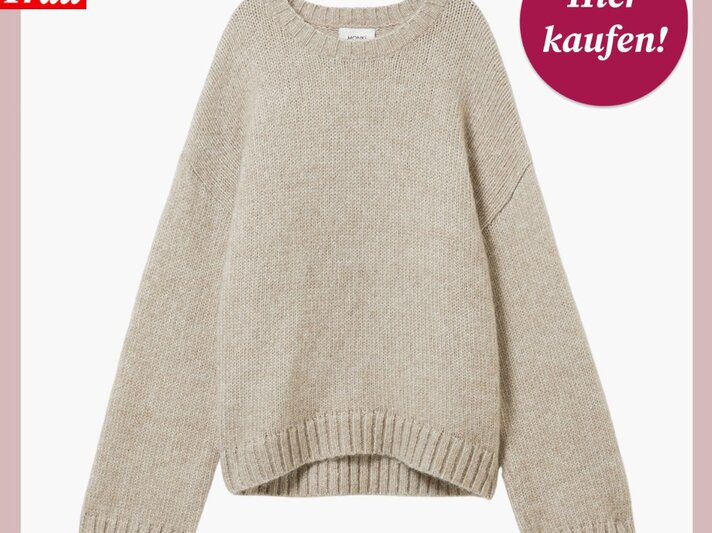 Beigefarbener Oversize-Pullover aus weichem Strick mit Rundhalsausschnitt und lässigem, leicht verkürztem Schnitt. | © Monki