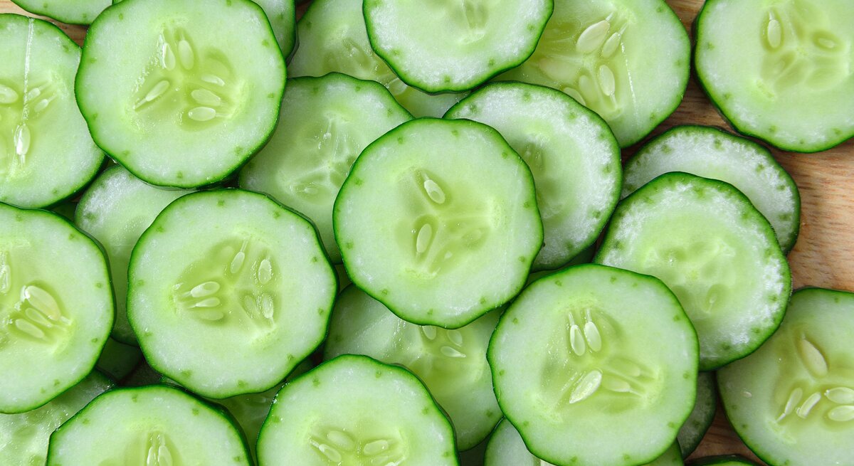 Gurkenscheiben als Teil der Gurken Diät