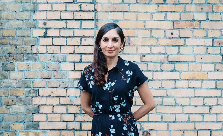 Foto der Autorin Gilda Sahebi | © Hannes Leitlein