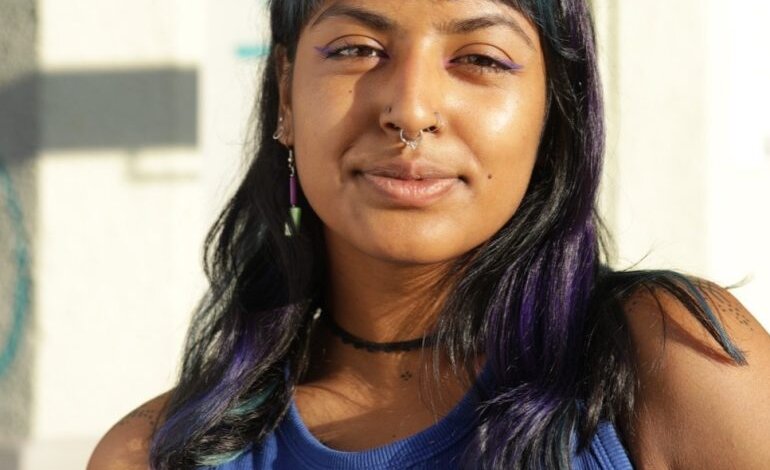 Autorin Kanzom Azad | © Sheila Mae Breker